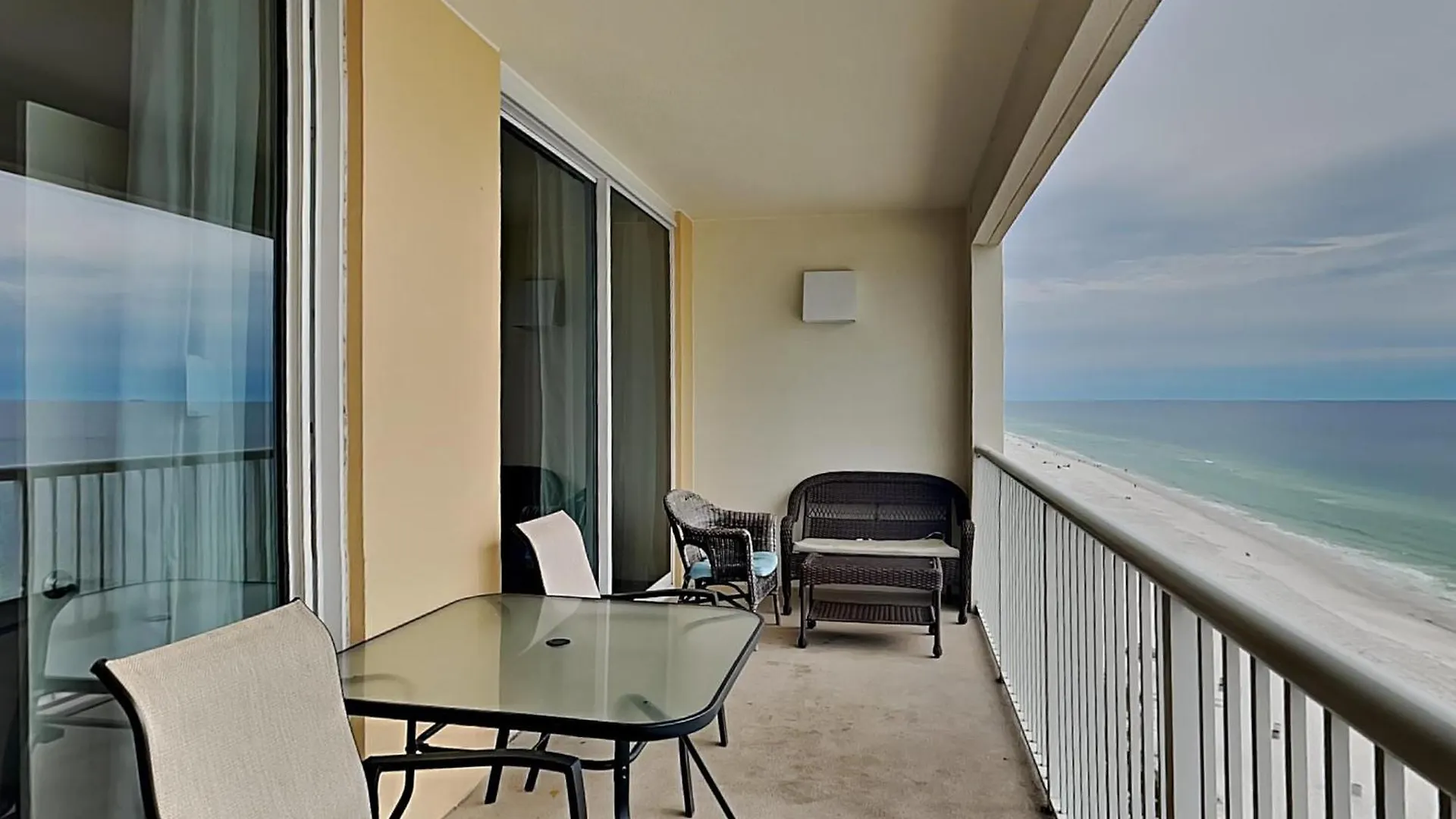 Majestic Beach Towers II 1106 Panama City Beach